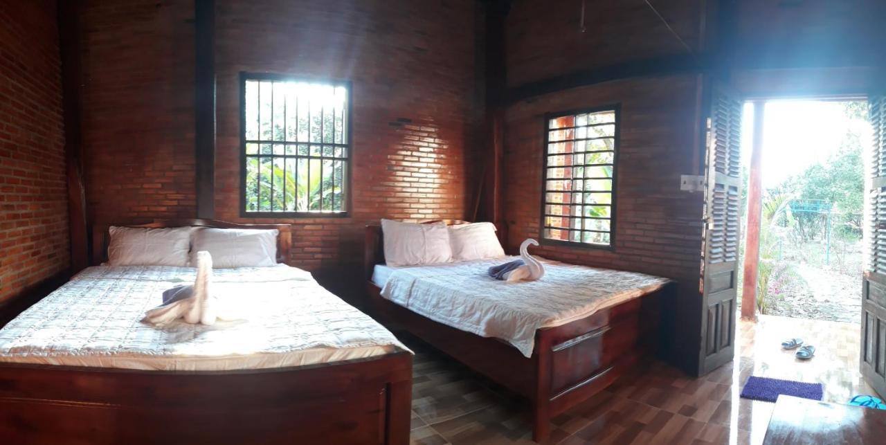 Thuy Tien Ecolodge Cat Tien Exteriör bild
